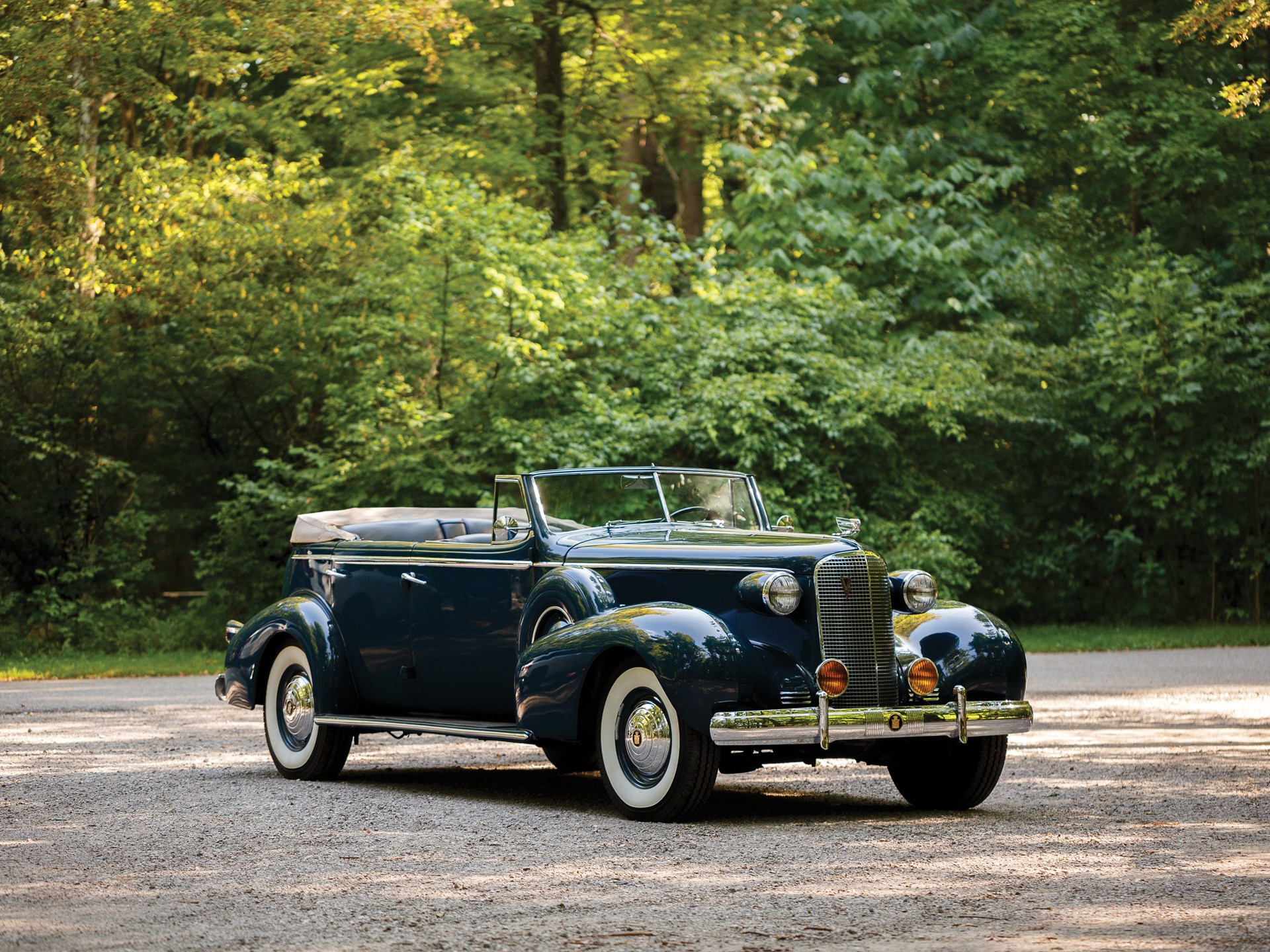 Rm Sothebys 1937 Cadillac Series 75 Convertible Sedan By Fleetwood Hershey 2017
