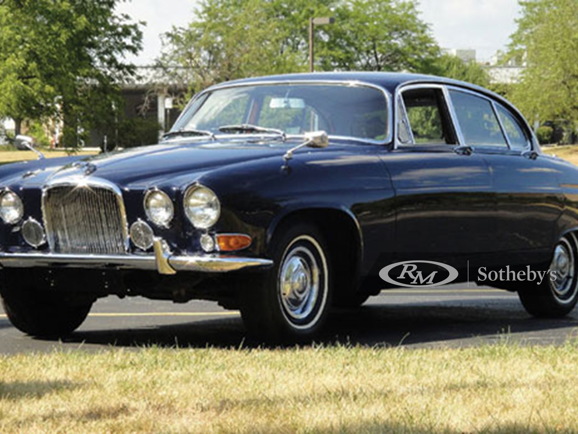 1966 Jaguar MK X | Auburn Fall 2012 | RM Auctions