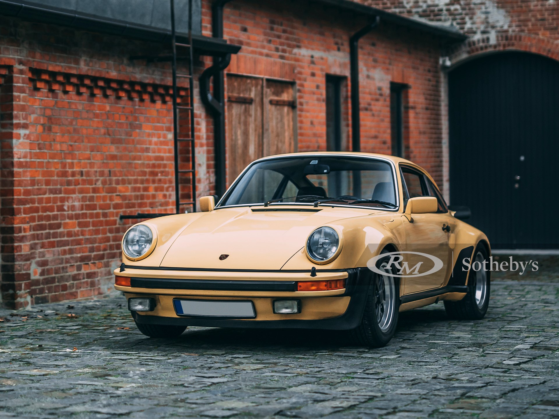1976 Porsche 911 Turbo Carrera 