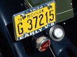 1934 Ford DeLuxe Five-Window Coupe
