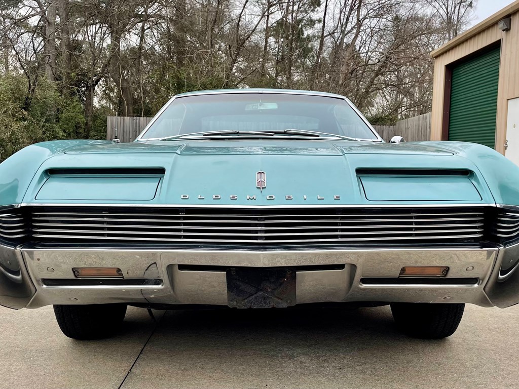 1966 Oldsmobile Toronado offered at RM Sothebys Fort Lauderdale live auction 2022