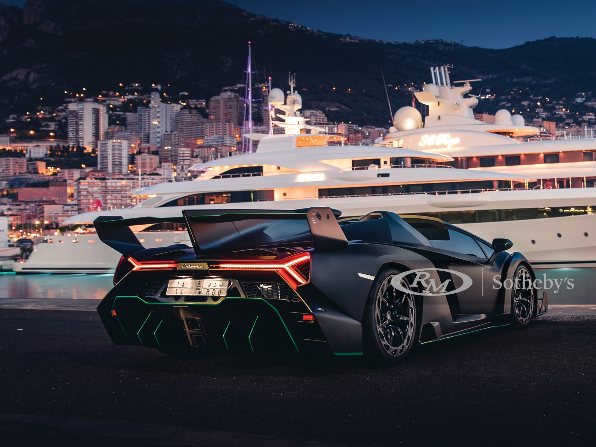 Самая дорогая машина в мире lamborghini veneno roadster