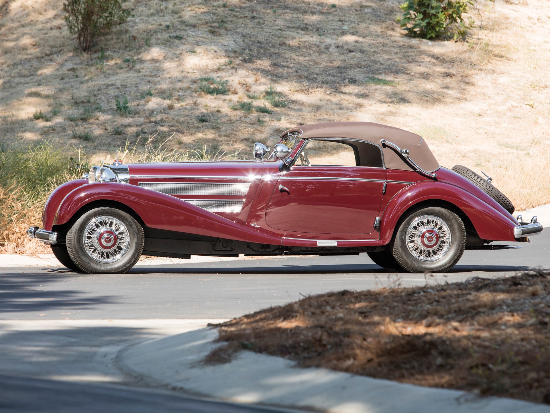 Mercedes Benz 1938 540k Cabriolet a