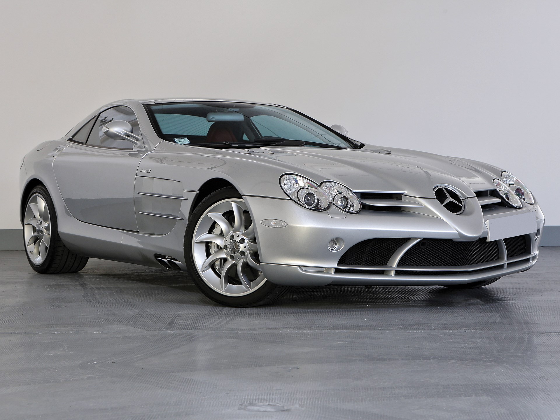 2004 Mercedes-Benz SLR Mclaren | Paris 2016 | RM Sotheby's