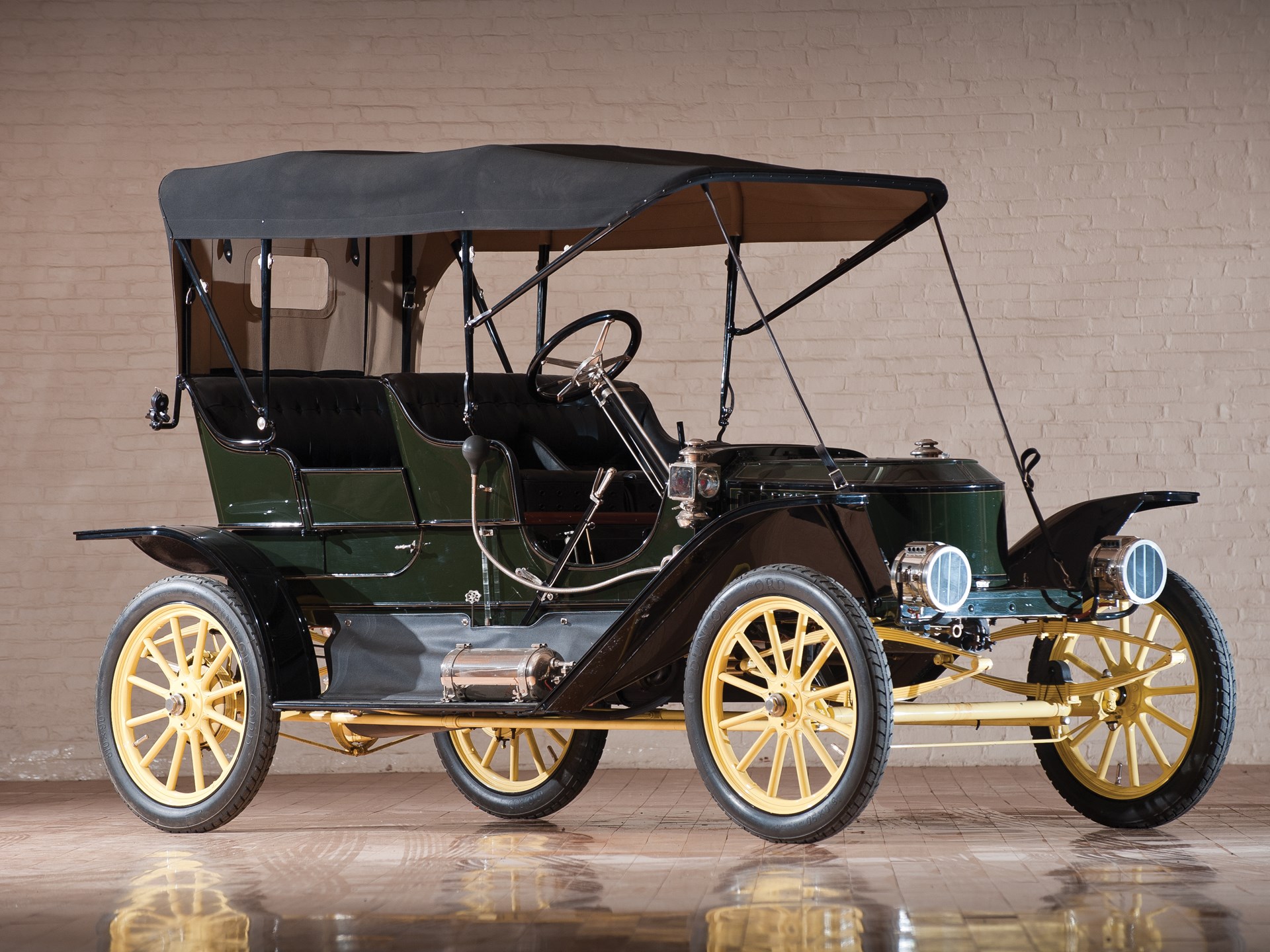 Сити 1 машина. Паромобиль Стэнли. Шкода самая первая модель 1895. Форд 19 века. Ford model k.
