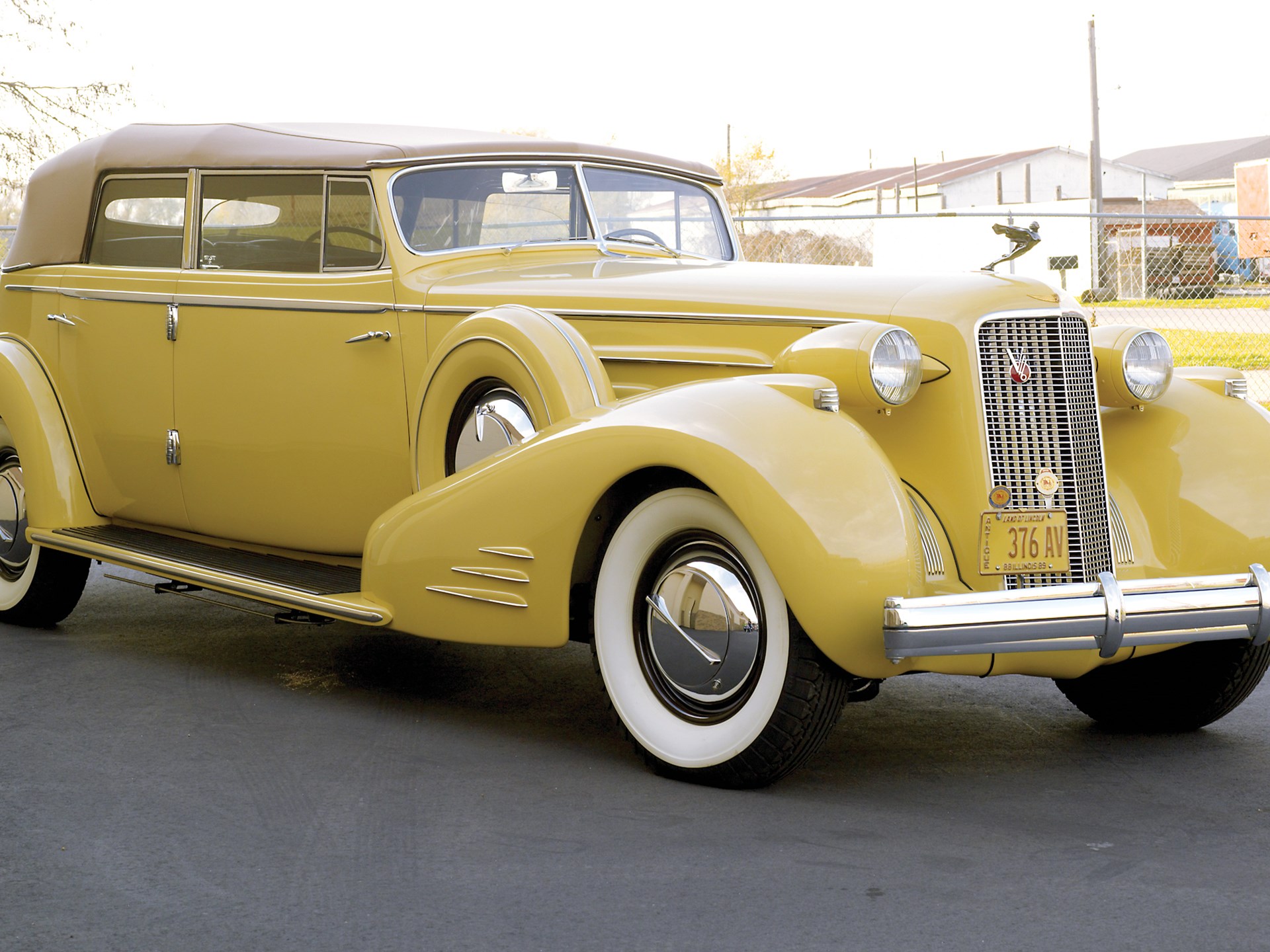 Cadillac v16 imperial sedan