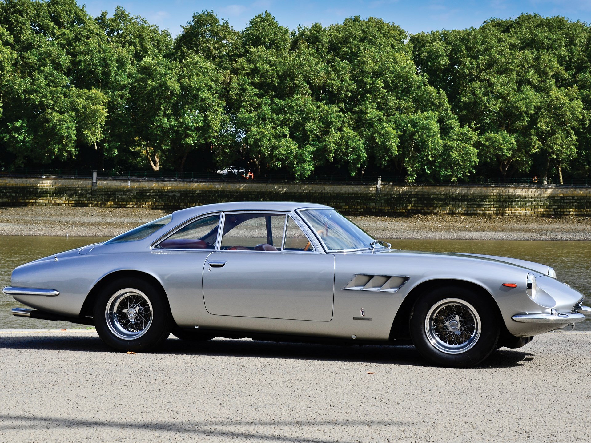 1965 ferrari 500 superfast