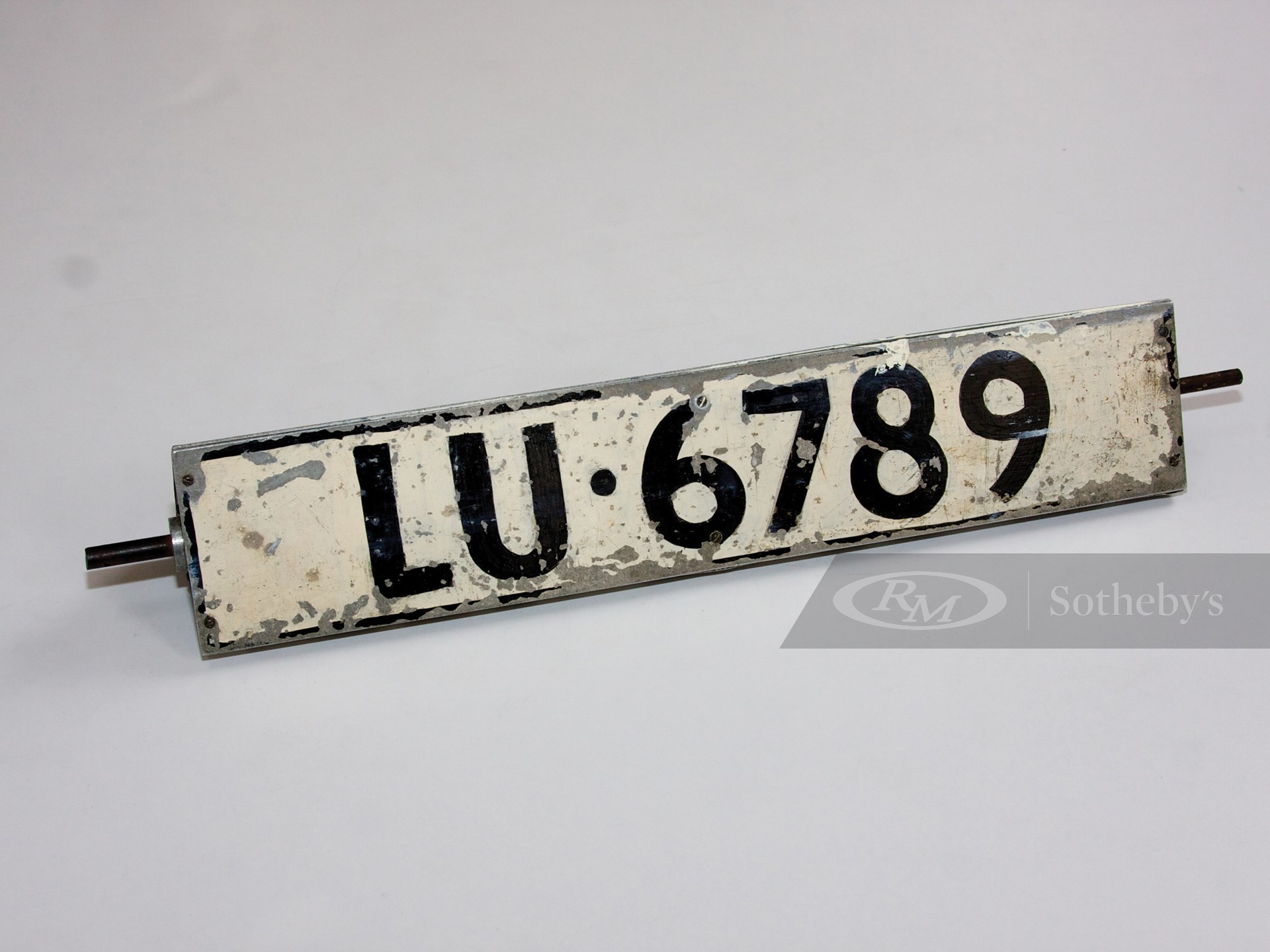James Bond, Aston Martin Revolving Number Plate ThreeSided Plinth Automobiles of London 2010